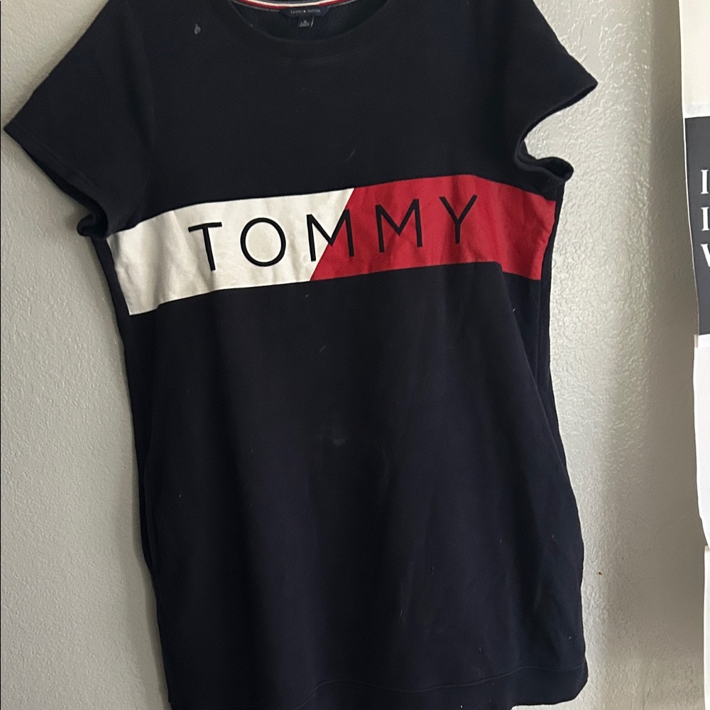 Tommy Hilfiger Navy and Red Logo Tee